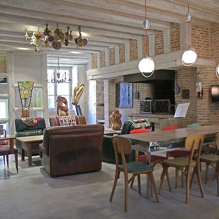 לינה וארוחת בוקר Cuiseaux Place Des Nobles מראה חיצוני תמונה