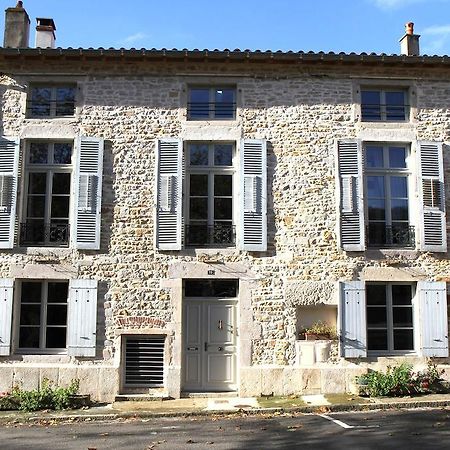 לינה וארוחת בוקר Cuiseaux Place Des Nobles מראה חיצוני תמונה