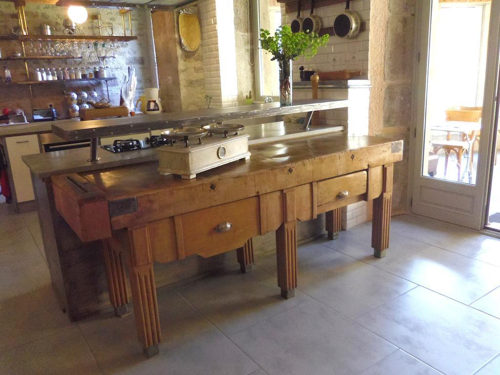 לינה וארוחת בוקר Cuiseaux Place Des Nobles מראה חיצוני תמונה